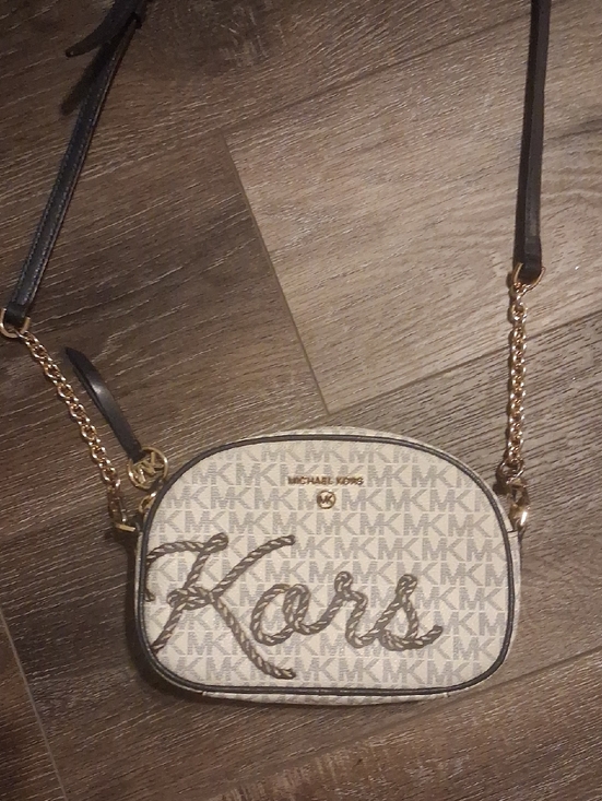 Michael Kors Handbags - Micheal Kors Jet Set